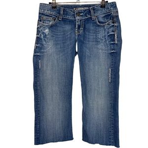 BKE Stella Super Distressed Thrashed Fringe Raw Hem Home Cut Denim Jean Shorts